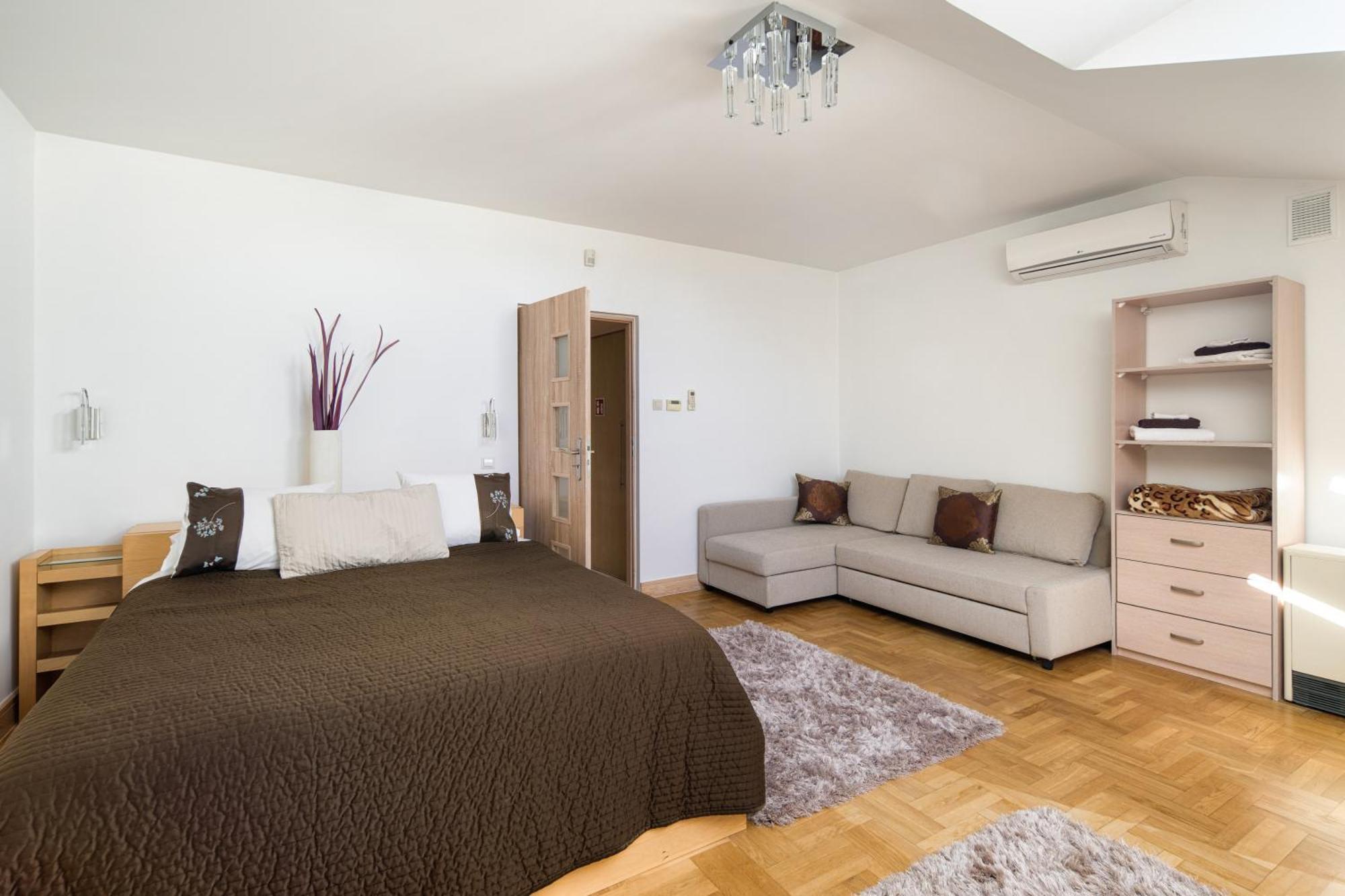 Apartament W Centrum - Duplex Penthouse In The Centre With Terrace And Air Conditioning Kraków Eksteriør billede
